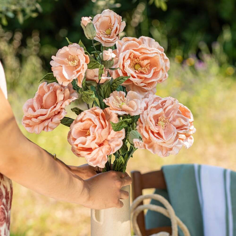 Focus sur les fleurs en papier, la nouvelle tendance décoration | Flowrette