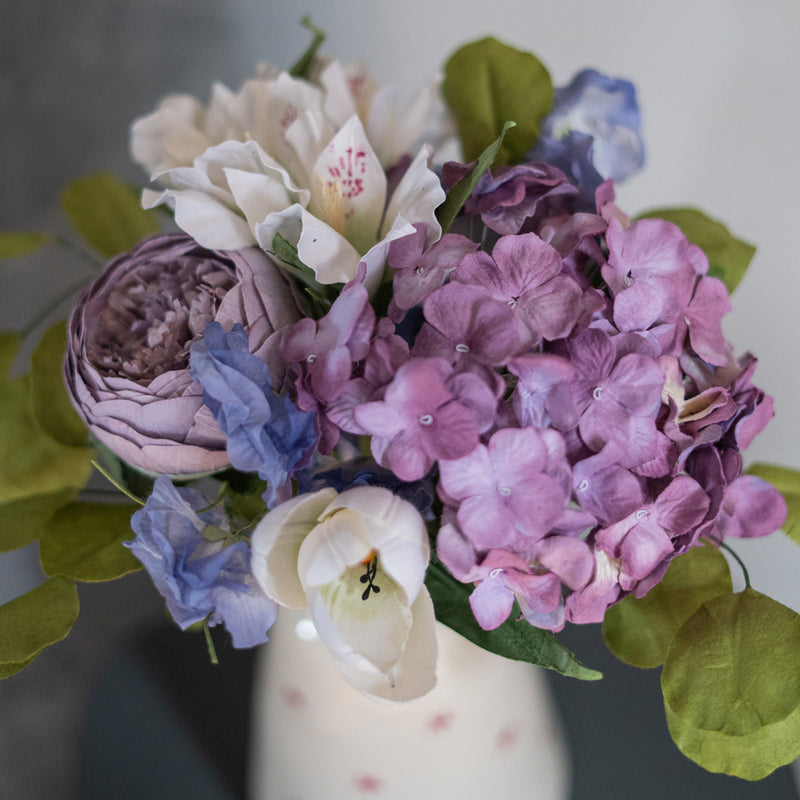 Trenet paper flower bouquet