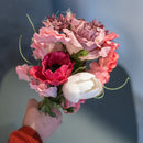 Gainsbourg paper flower bouquet