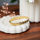 Bracelet Marguerite en acier inoxydable plaqué or, bijou floral artisanal élégant - Flowrette