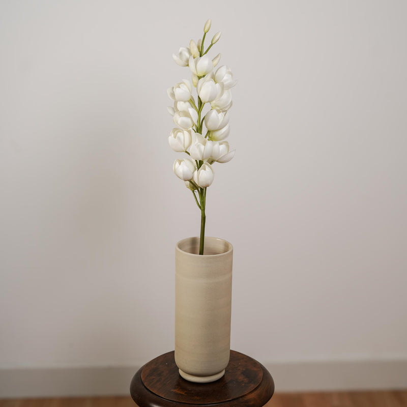Yucca artificiel blanc, détail des clochettes et feuillage - Flowrette