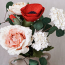 Bouquet en papier Delaunay, gros plan sur les formes géométriques florales - Flowrette