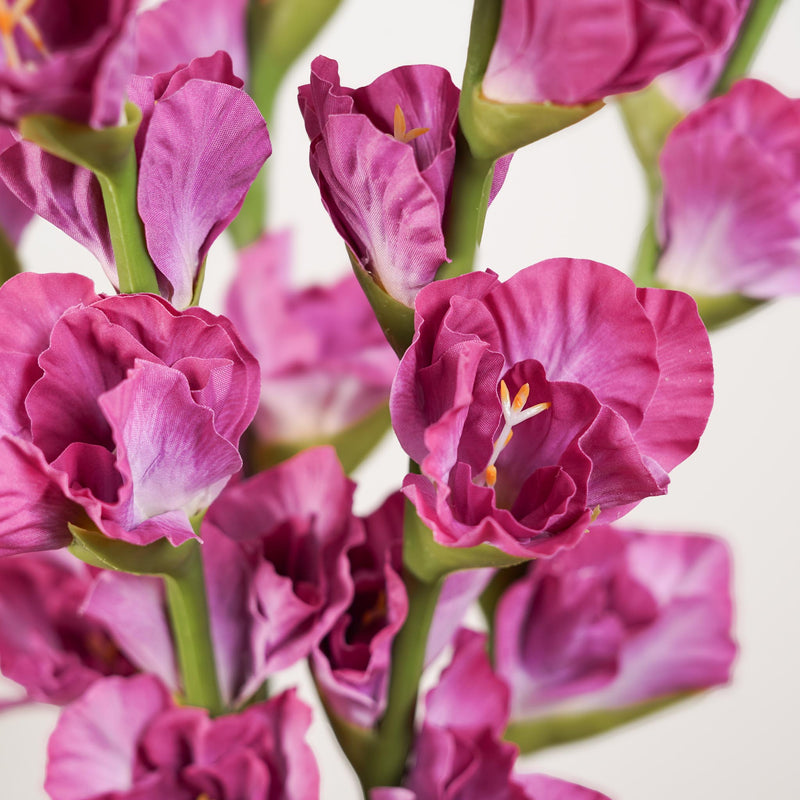 Glaïeul rose artificiel présenté dans un soliflore - Flowrette