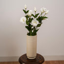 Lisianthus artificiel blanc, gros plan sur les pétales froissés - Flowrette