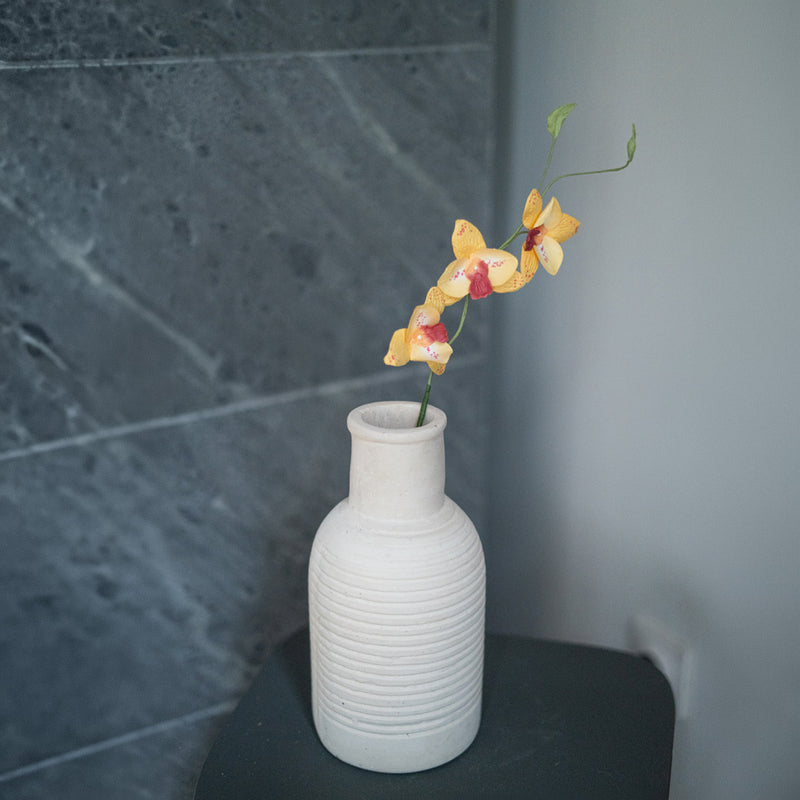 Orchidée Vanda en papier jaune