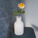 Rose Lady en papier jaune