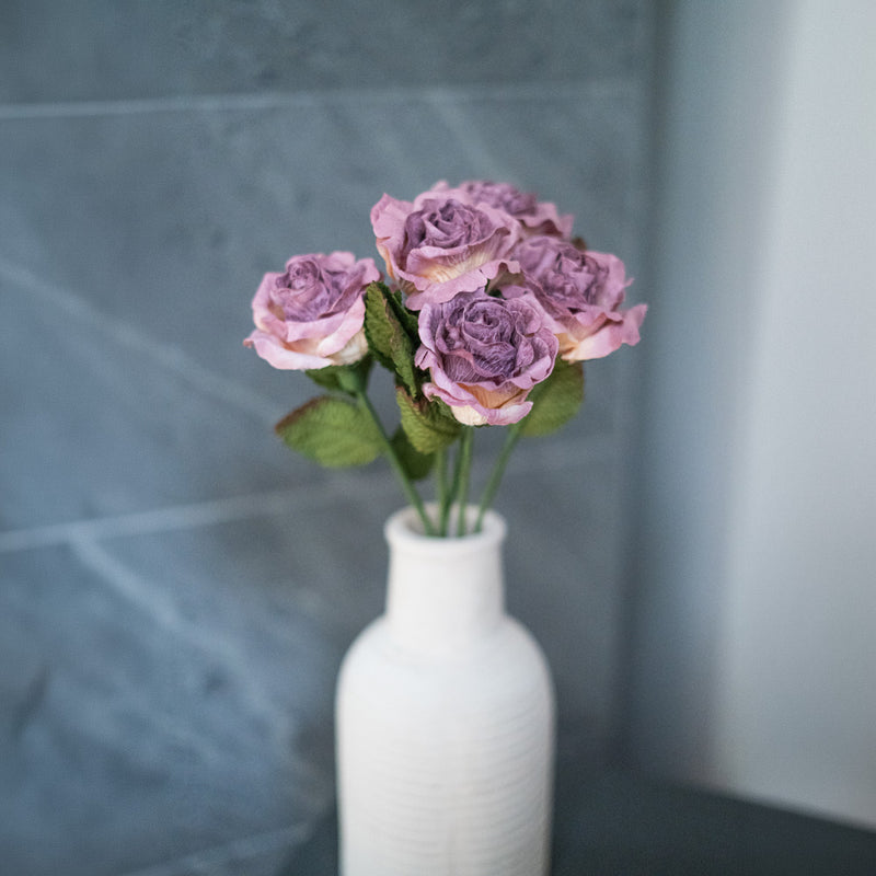 Rose Lady en papier violet