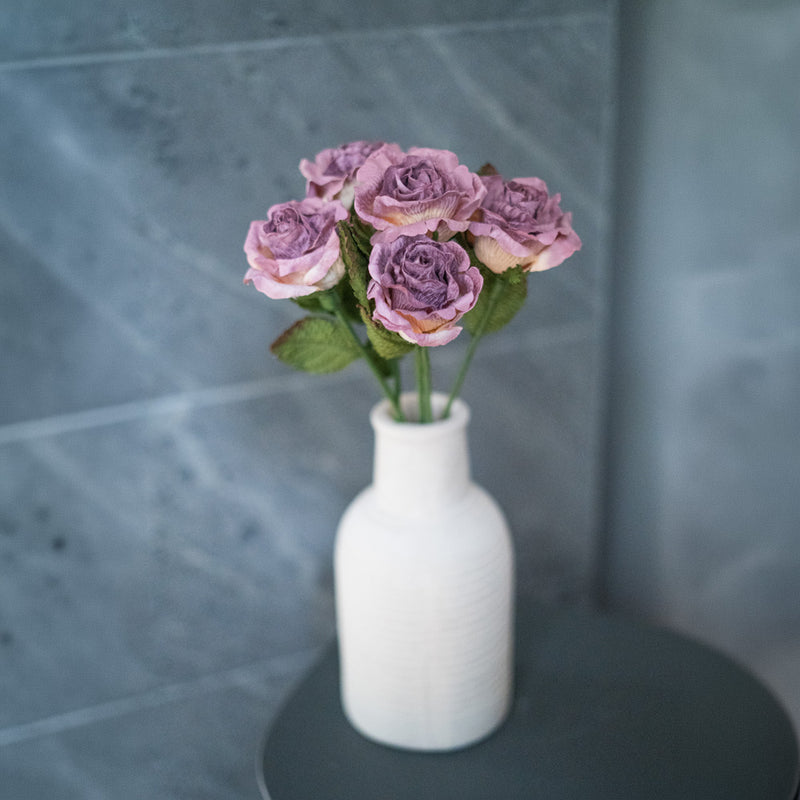 Rose Lady en papier violet