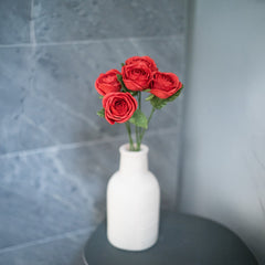 Rosa de papel rojo brillante Rosa