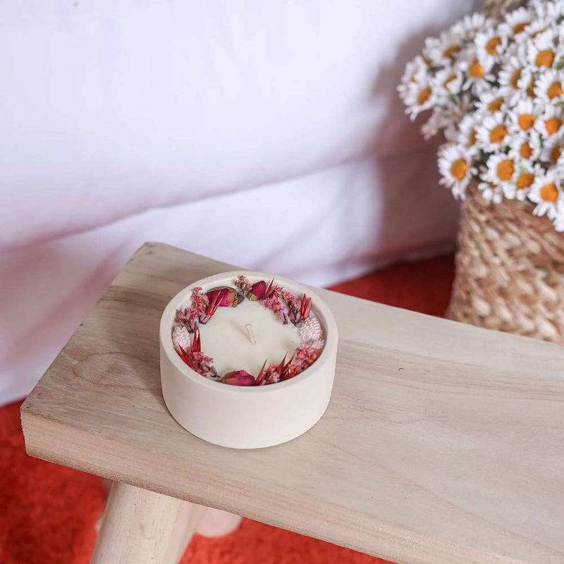 Wild pink flower candle