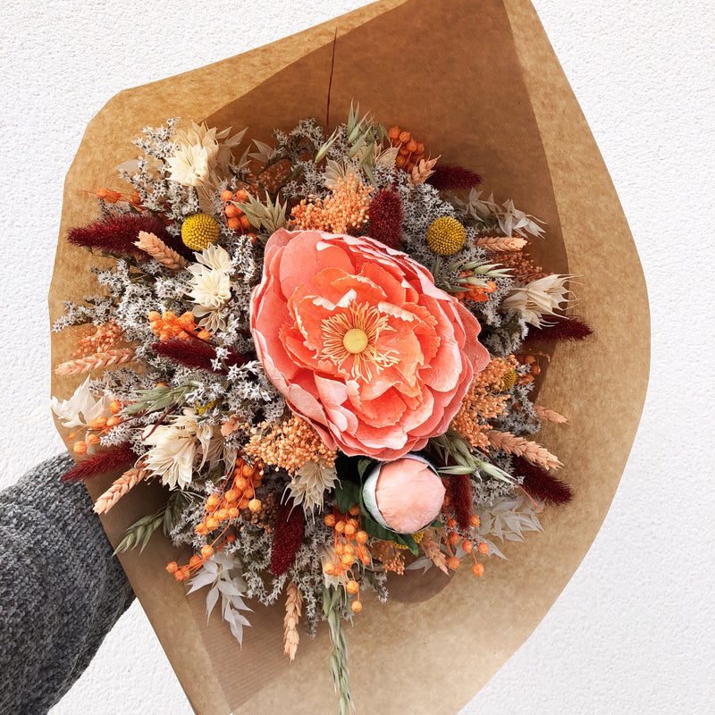 Bouquet mixte Apollinaire, composition florale de fleurs en papier et séchées - Flowrette