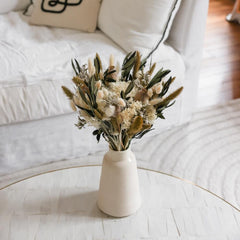 Bouquet Odin présenté dans un vase décoratif - Flowrette