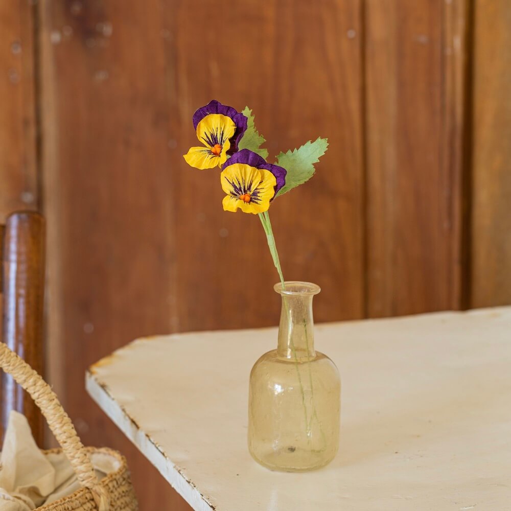 Discover our collection of purple paper thoughts | Flowrette