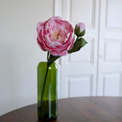 Grande pivoine en papier rose clair, vue de profil - Flowrette