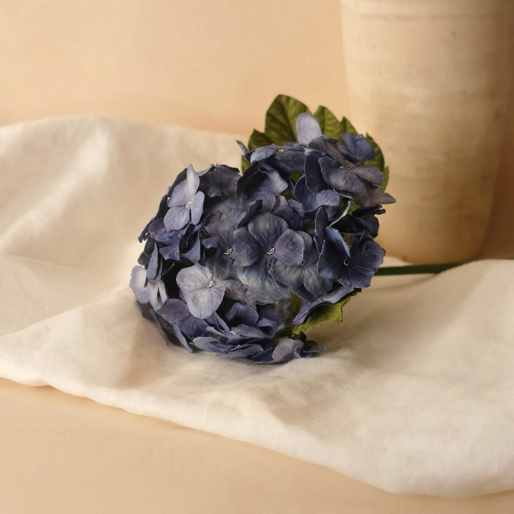Roses Artificielles En Pot Funéraire - Résistantes Aux UV - Pour Décoration De Tombe, Cimetière - Taille 25x14 Cm - 8