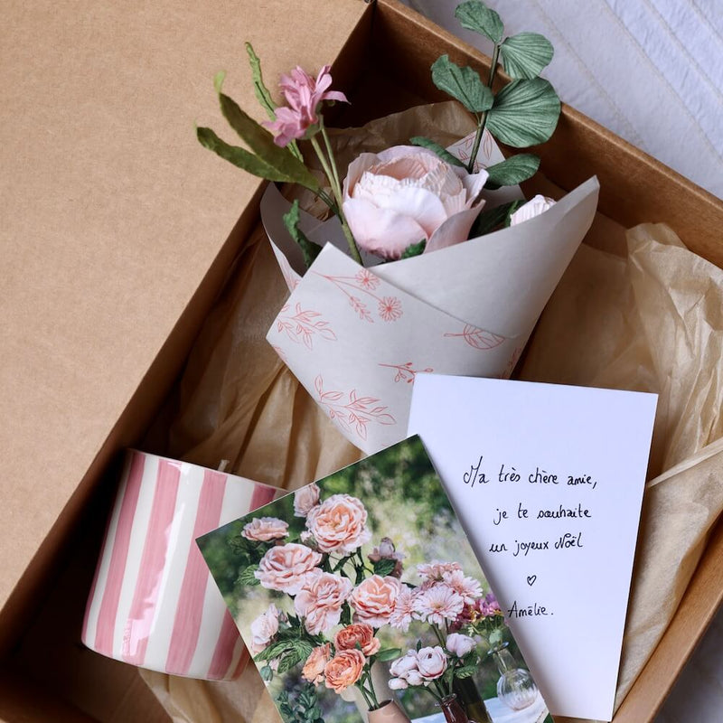 Coffret lueur florale rose, détail des fleurs - Flowrette