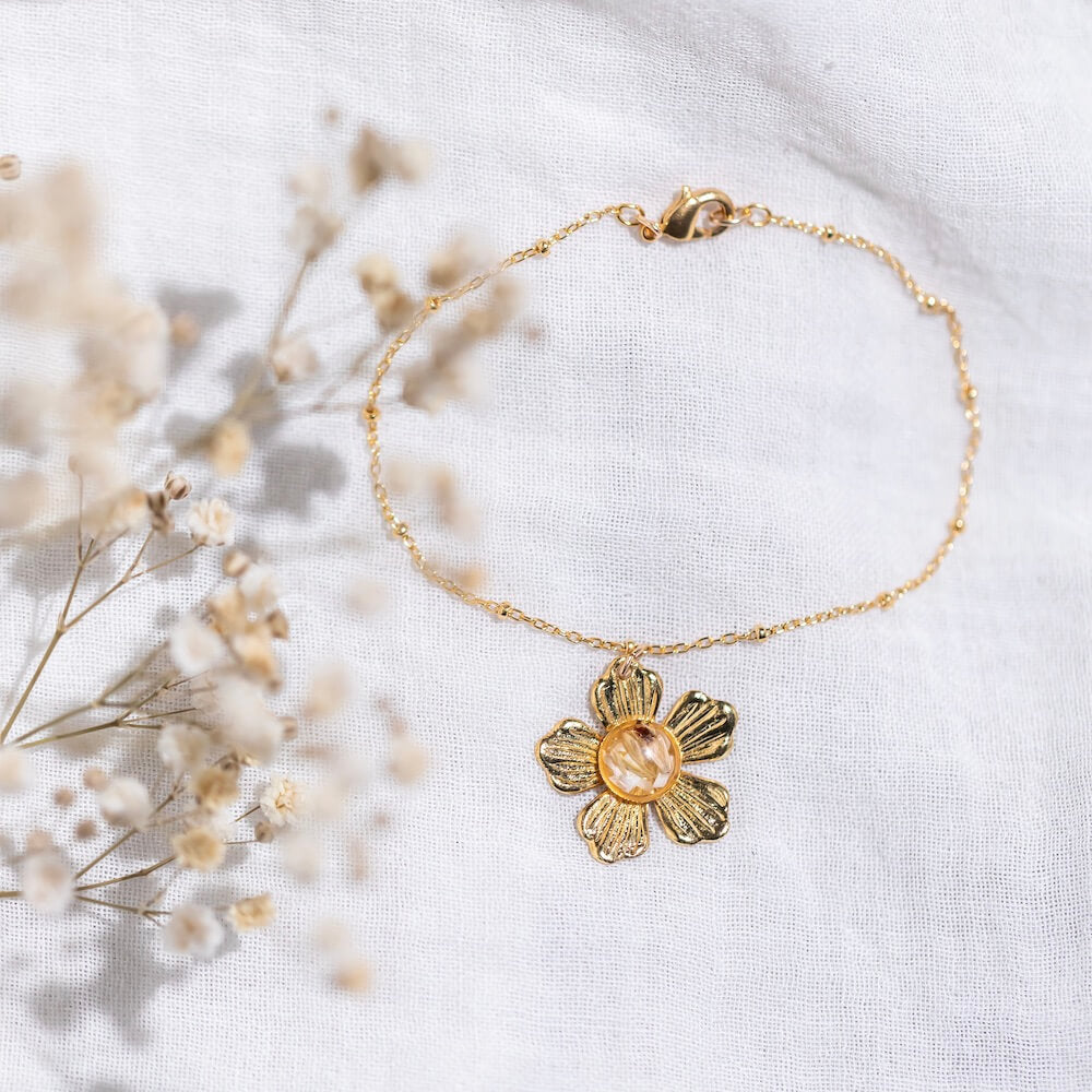 Bracelet fleuri Daisy artisanal avec fleurs séchées - Flowrette