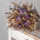 Bouquet Valentin, détail des fleurs séchées aux tons chauds - Flowrette