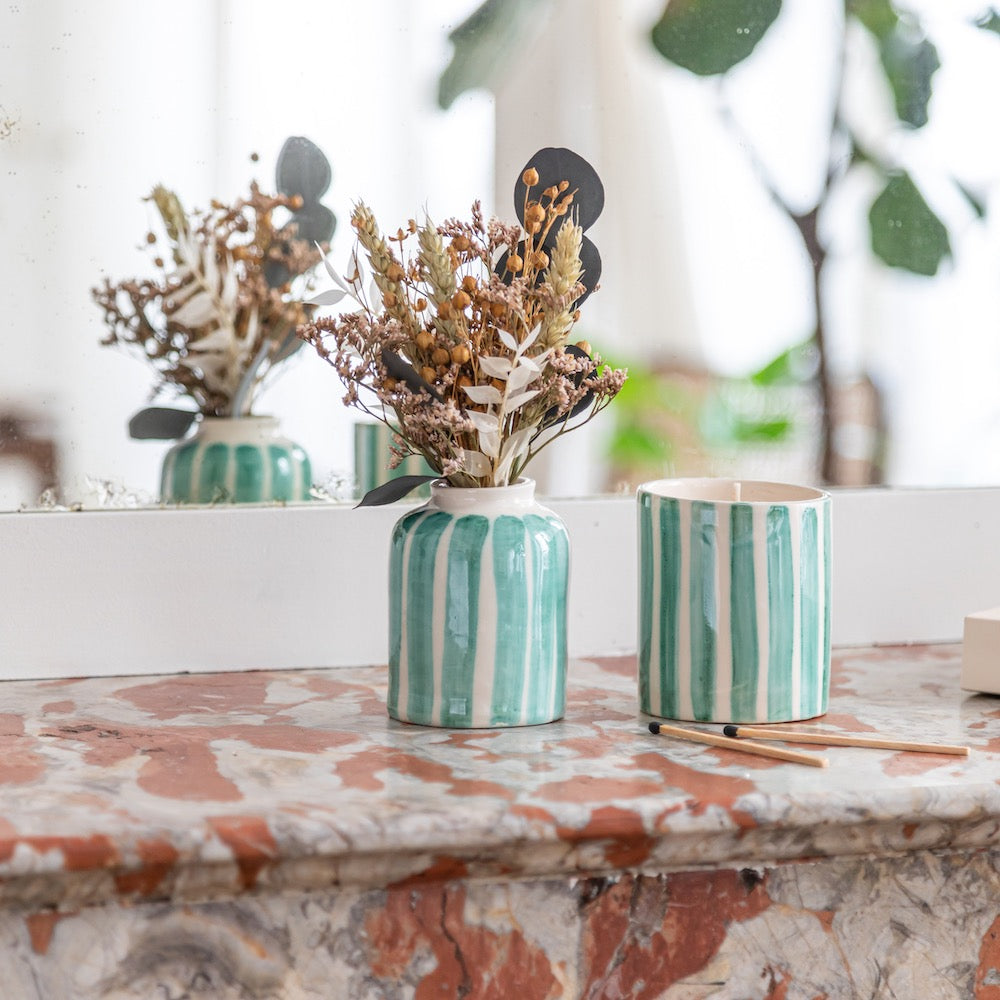Coffret matchy vert avec accessoires assortis, vue de face - Flowrette