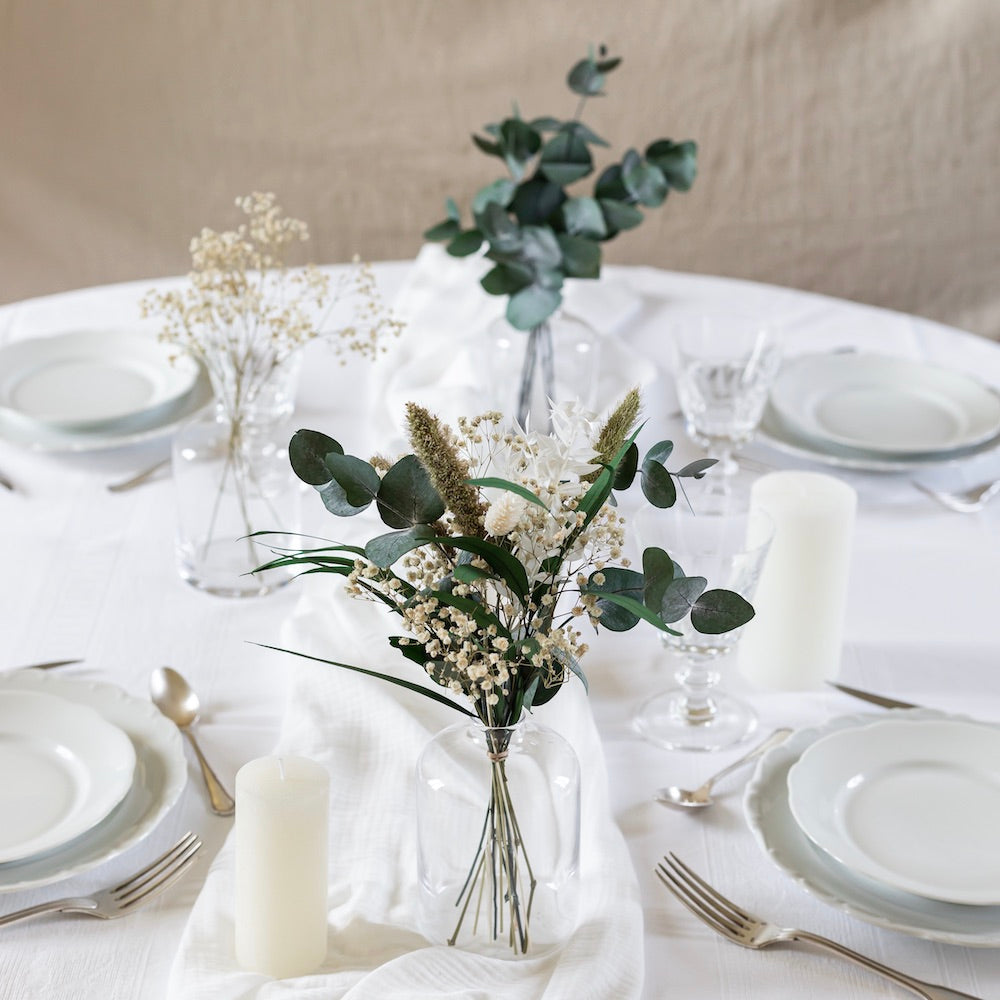 Centre de table Madeleine en eucalyptus séché, vue d'ensemble - Flowrette