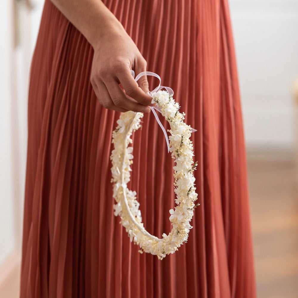Couronne Louise en fleurs séchées pour mariage, vue principale - Flowrette