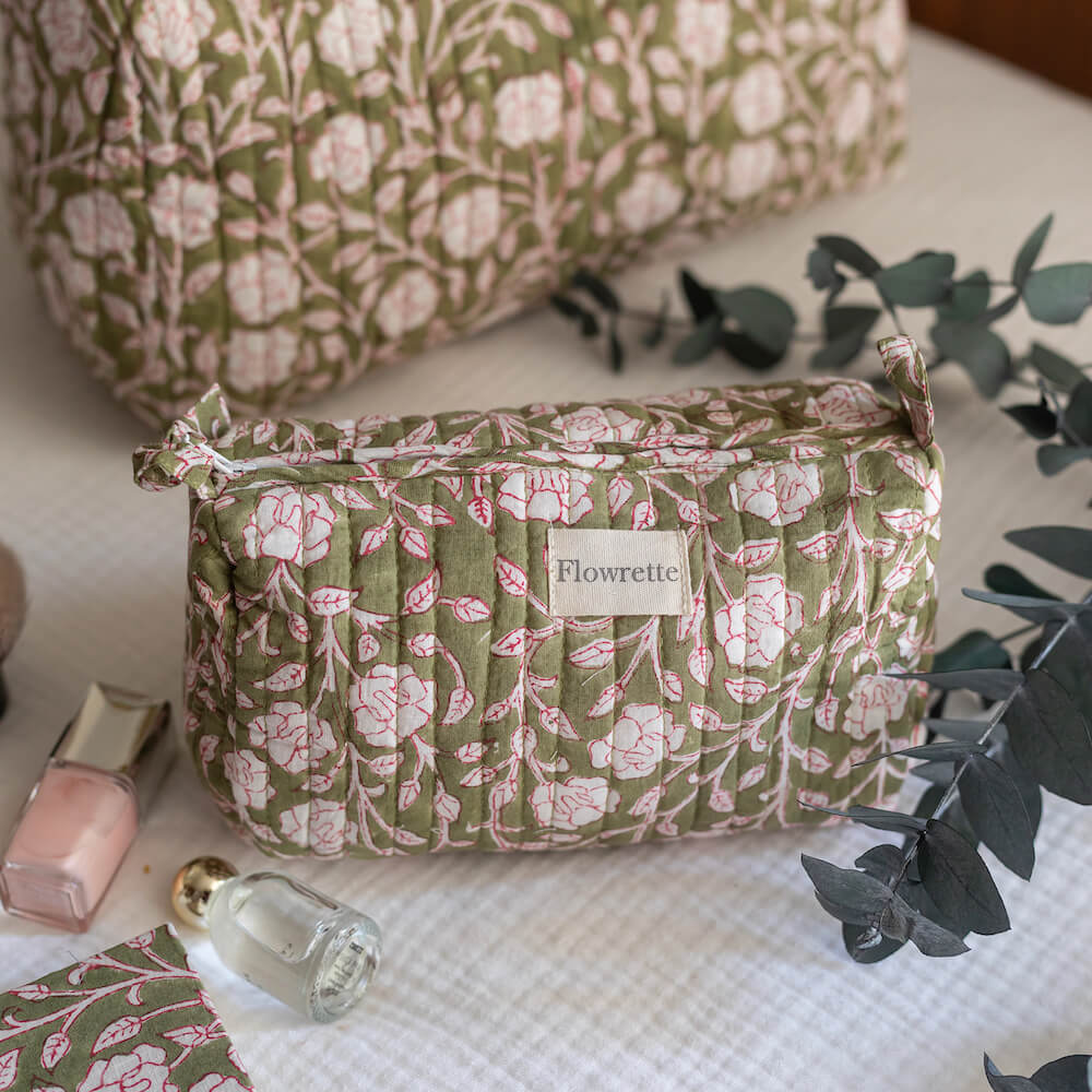 Trousse de toilette Morena, détail du motif imprimé - Flowrette